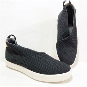 NEW Under Armour Black Mesh Slip On Court Shoes 7M